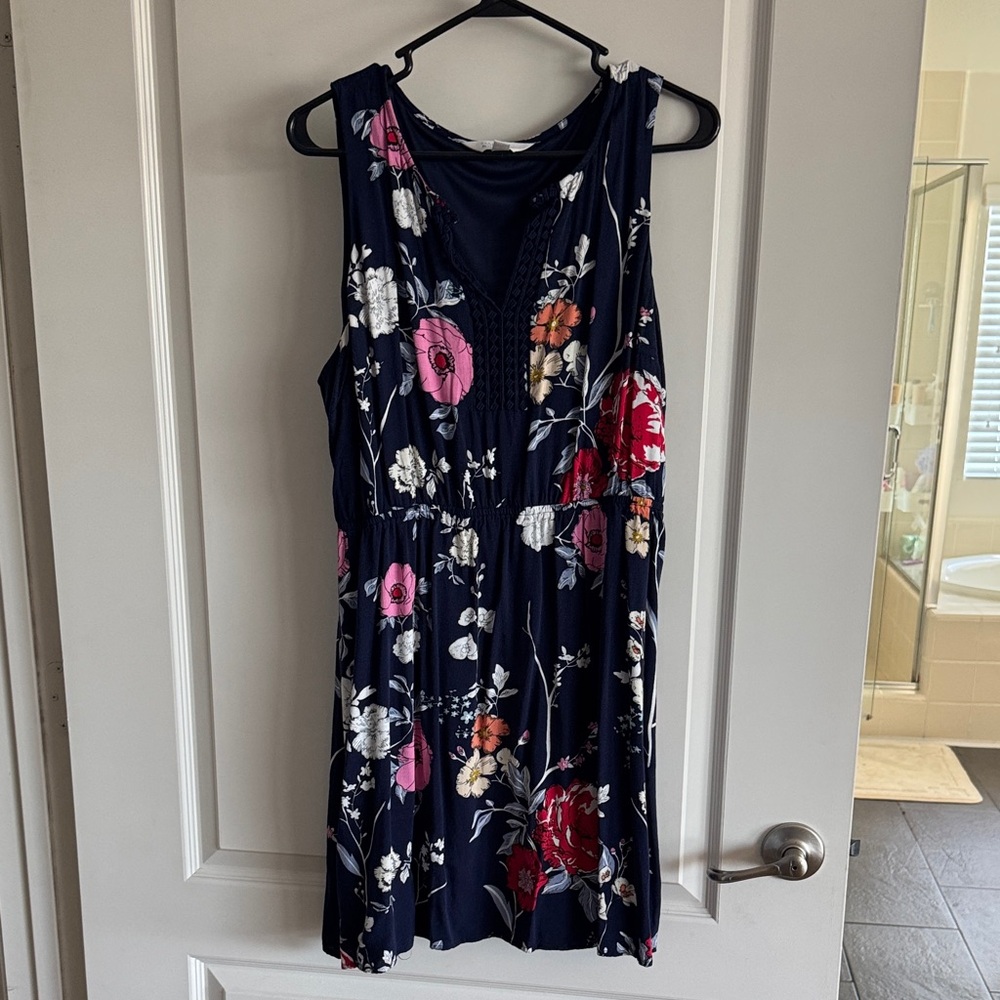 Market & Spruce Dark Blue Floral Midi Dress